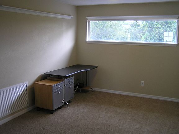 5th image of 4089 Heirloom Rose Pl