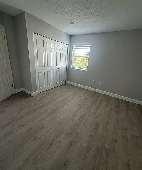 Spring Lake Apartments — Photo 168