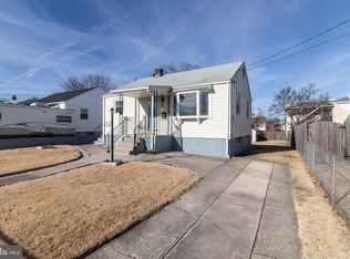 14 Princeton Ave, Bellmawr, NJ 08031