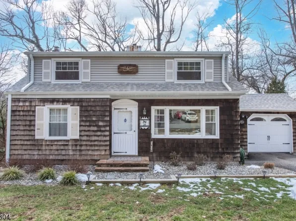 24 Hilsinger Rd, Parsippany-Troy Hills Twp., NJ 07878