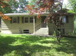 144 Townline Rd, Nanuet, NY 10954