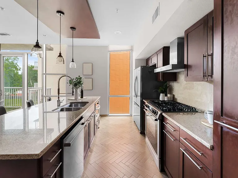 1600 Barton Springs Rd #5301 — Photo 14