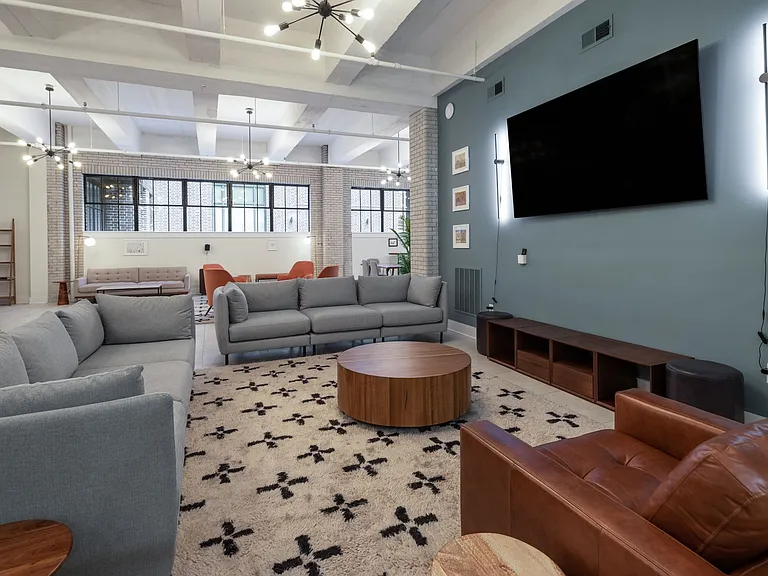 The Ledger Residences — Photo 6