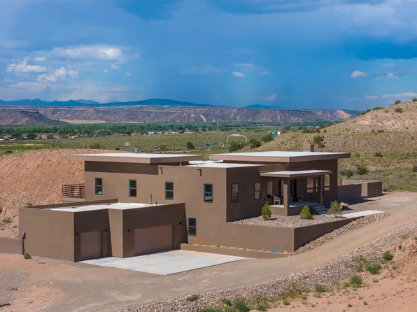 110 Petroglyph Trl, Placitas, NM 87043