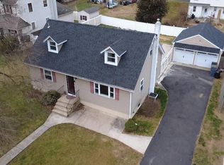 532 Welcome Ln, Feasterville Trevose, PA 19053