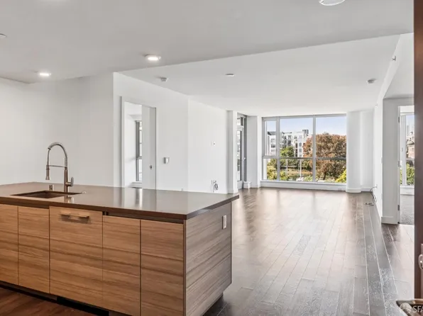 718 Long Bridge St APT 319, San Francisco, CA 94158