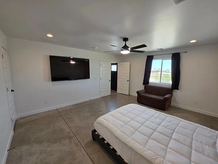 2061 W Daniel Rd #2 — Photo 16