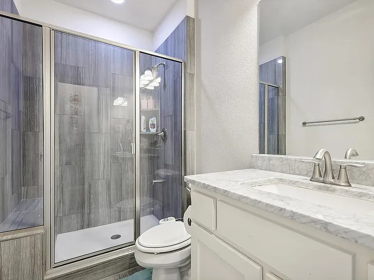 5012 Engleswood Trl — Photo 21