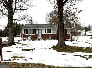 883 King St, Lewisberry, PA 17339