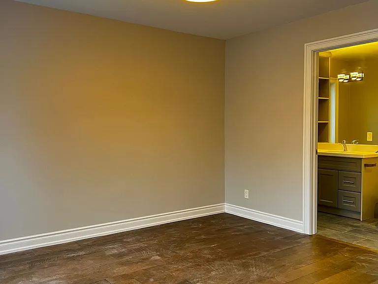 602 Lake Dr S — Photo 31