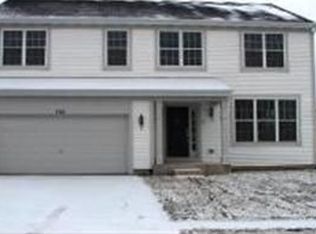 784 Portsmouth Dr, Hampshire, IL 60140