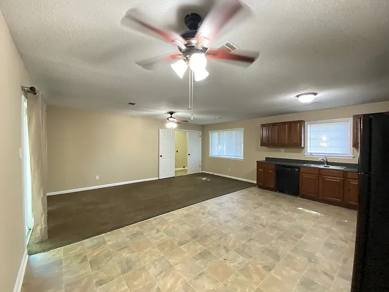 6517 Farmstead Rd — Photo 5