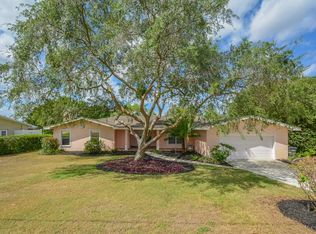 6747 Winterset Gardens Rd, Winter Haven, FL 33884