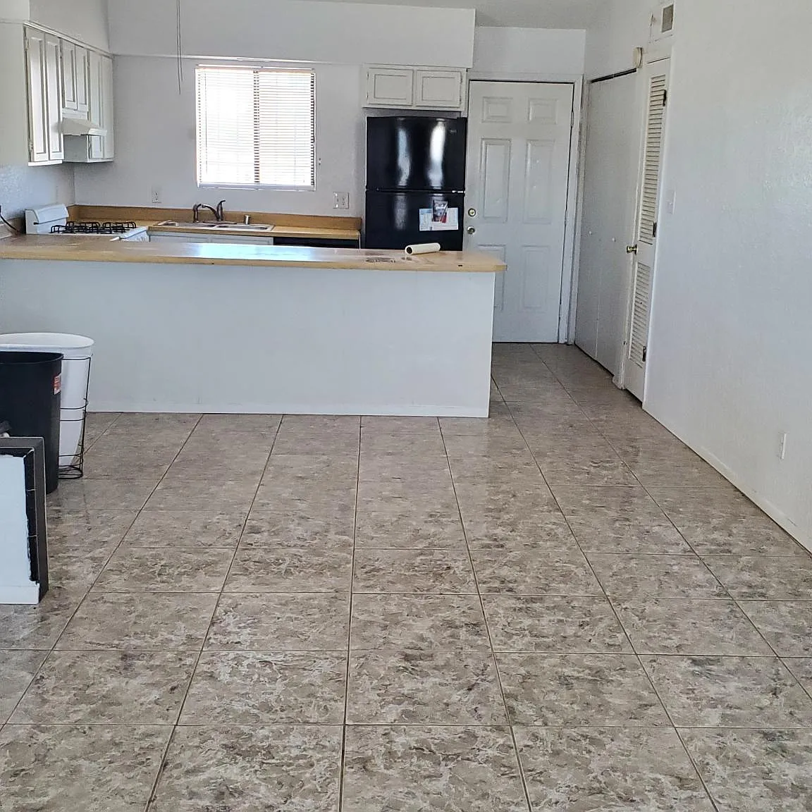 3519 E Glen Drive — Photo 3