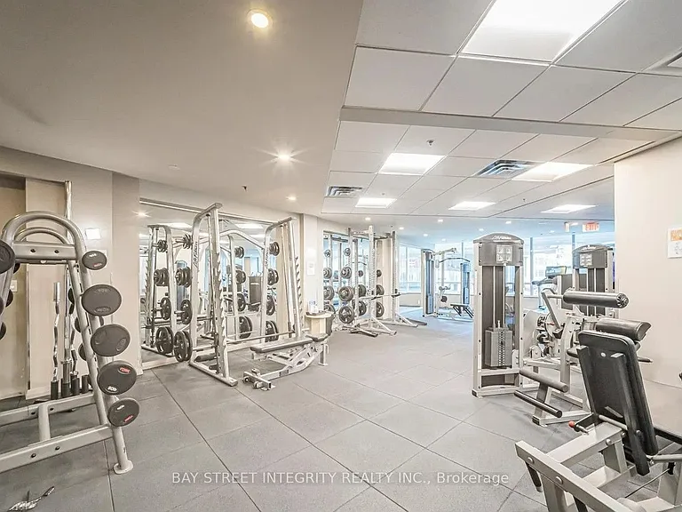 33 Bay St #307 — Photo 11