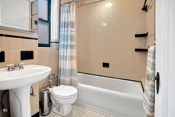 Sold by Compass | media 16