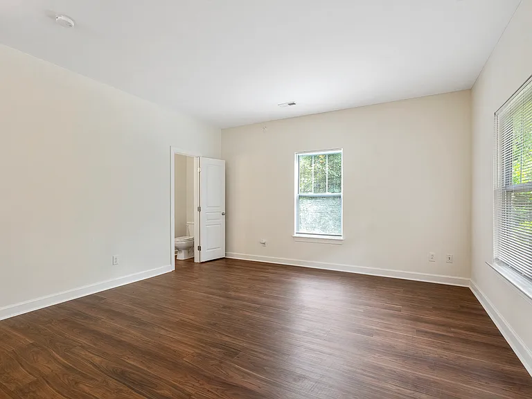 5053 Cary Glen Blvd — Photo 7