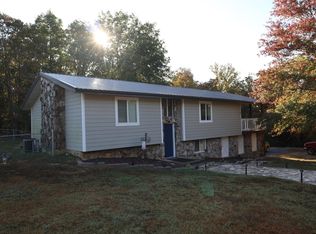 361 N Cedar St, Salem, AR 72576