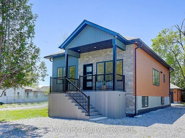 15 Farley Cir, Georgina, ON L0E 1S0