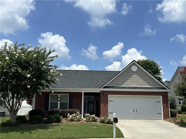 804 Village Pl, Loganville, GA 30052