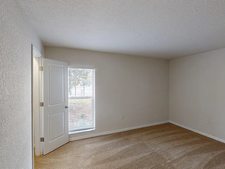 The Breyley Apartments — Photo 86