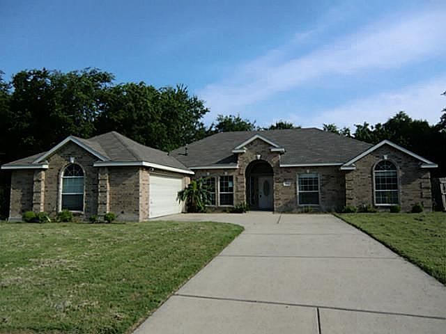 1st image of 405 Tealridge Ln
