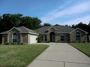 405 Tealridge Ln, Desoto, TX 75115