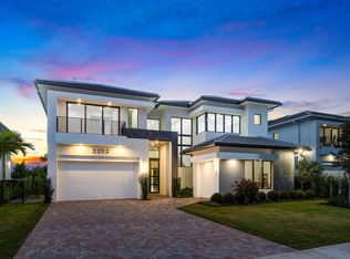2252 Delray Ridge Ln, Delray Beach, FL 33444