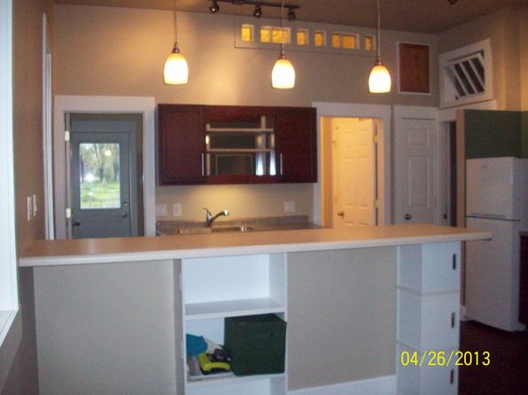 1077 County Road 1200 N