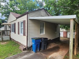 2430 Semmes St, East Pt, GA 30344