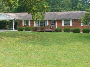 783 W Outer Dr, Oak Ridge, TN 37830