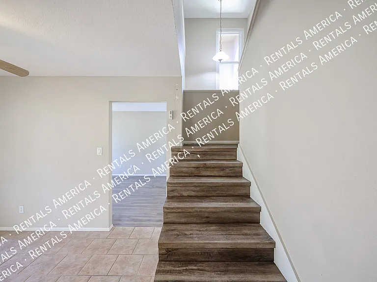 4555 W Continental Dr — Photo 19