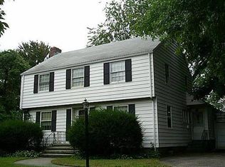 1033 Black Rock Tpke, Fairfield, CT 06432