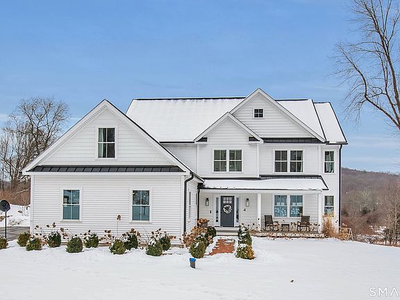 2nd image of 58 Lum Lot Road