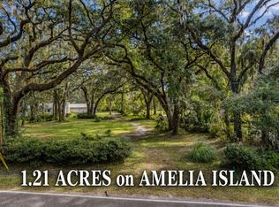 2552 Amelia Rd, Fernandina Beach, FL 32034