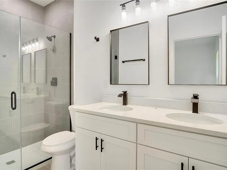 417 Marion Oaks Ln — Photo 13