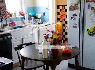 656 Washington St #1B, Brighton, MA 02135