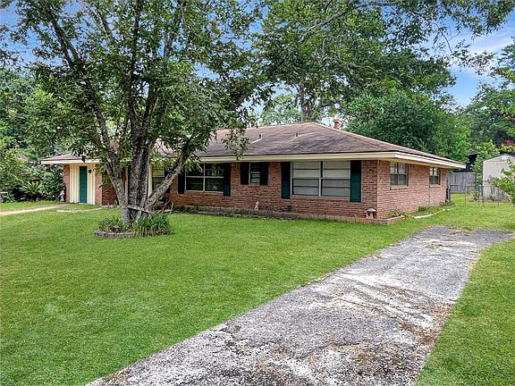 704 Kelley Blvd, Woodville, TX 75979 | MLS #31331666 | Zillow