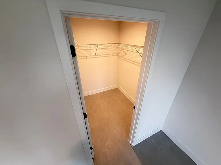 2614 Palomar Ave SE — Photo 23