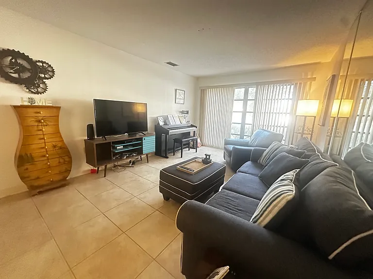 2700 Bayshore Blvd #6103 — Photo 2