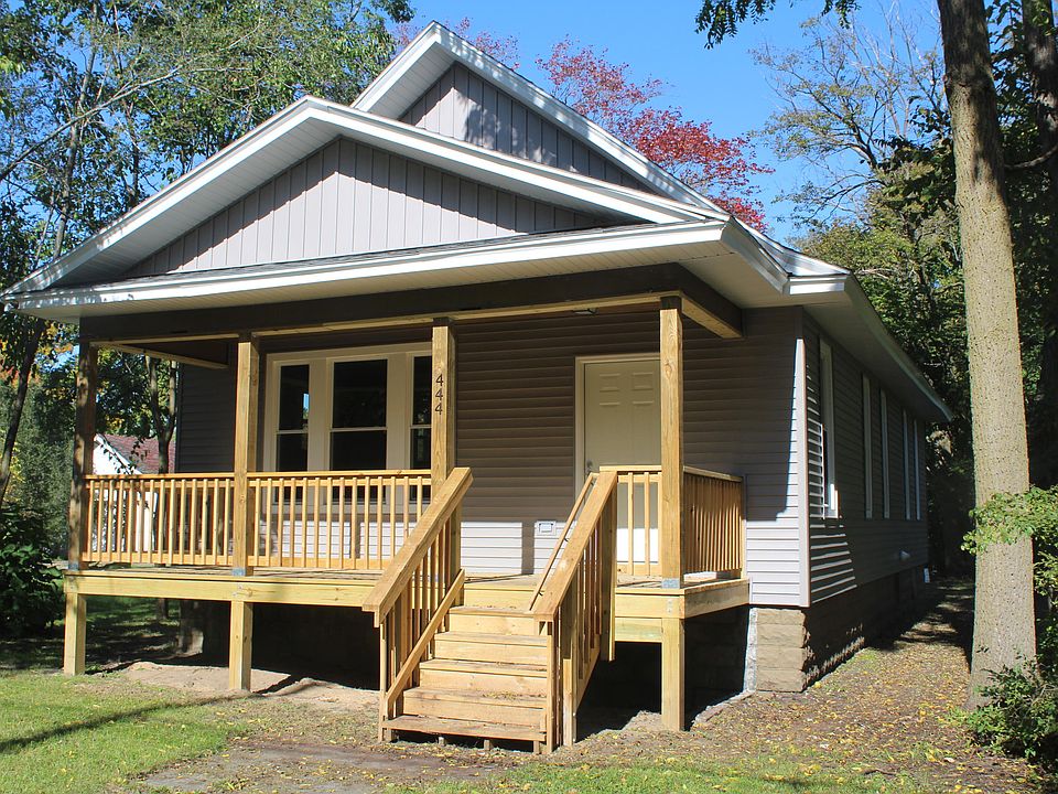 1st image of 444 Amity Ave