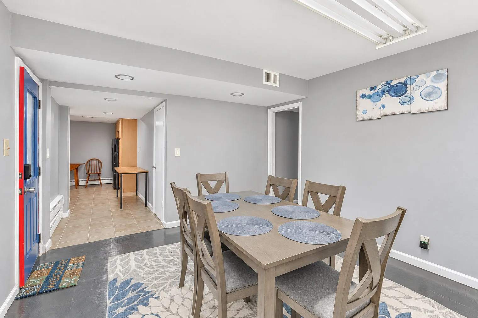 3 bed, 3.0 bath, 1894 sqft, $3,290 — Photo 4