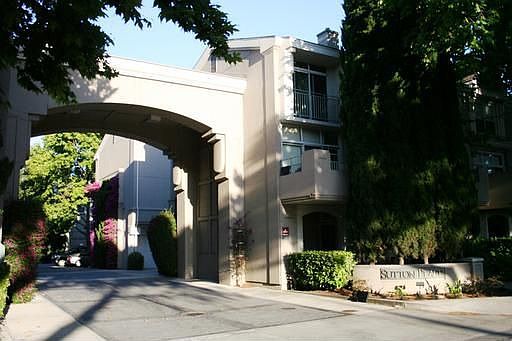 1st image of 334 Dunsmuir Ter Unit 1
