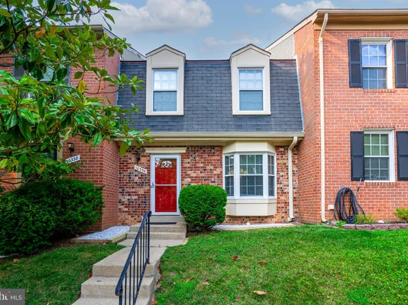 10336 Granite Creek Ln, Oakton, VA 22124