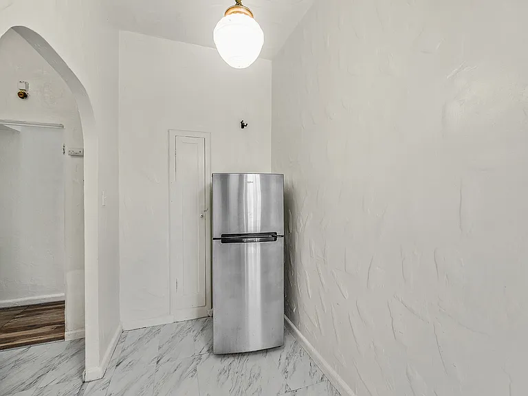 1619 Walnut St #D — Photo 11