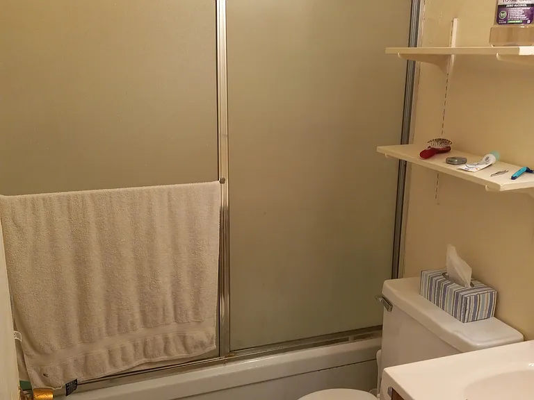 3100 Madison Ave #4 — Photo 7