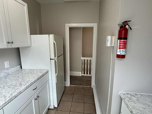3rd image of 1857 Market St #3