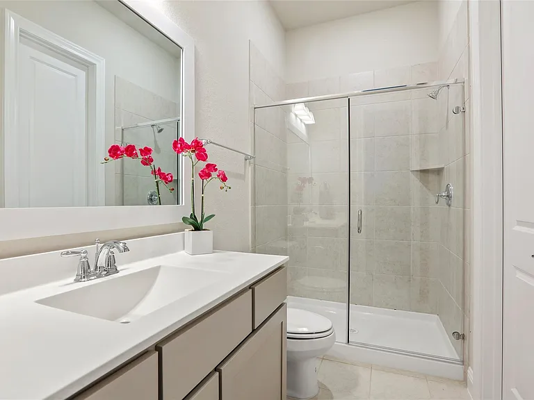 50 Wyatt Oaks Dr — Photo 25