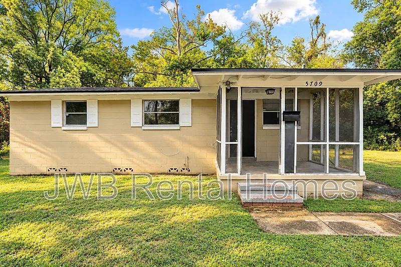 5709 Raines Vikings Way