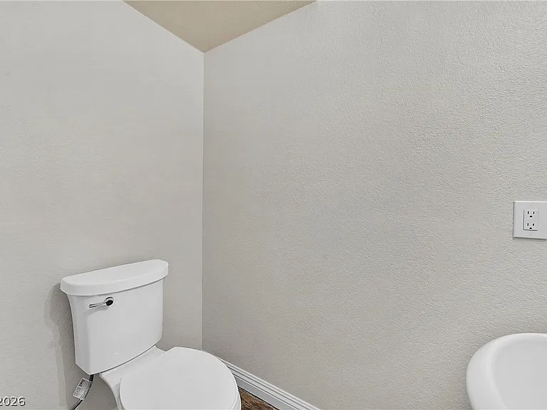 6355 Urban Creek Ct — Photo 22